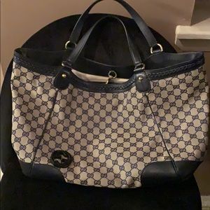 Authentic Gucci tote 😍🥰